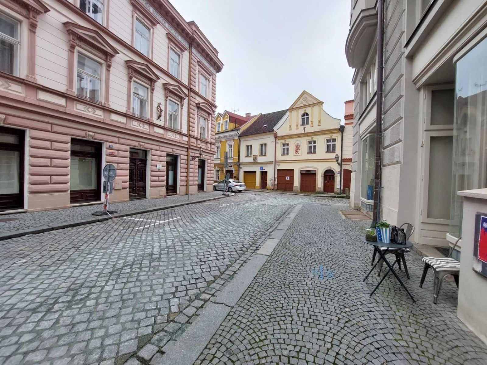 Byt 2+Kk Na Velkem Namesti Hradec Králové 外观 照片